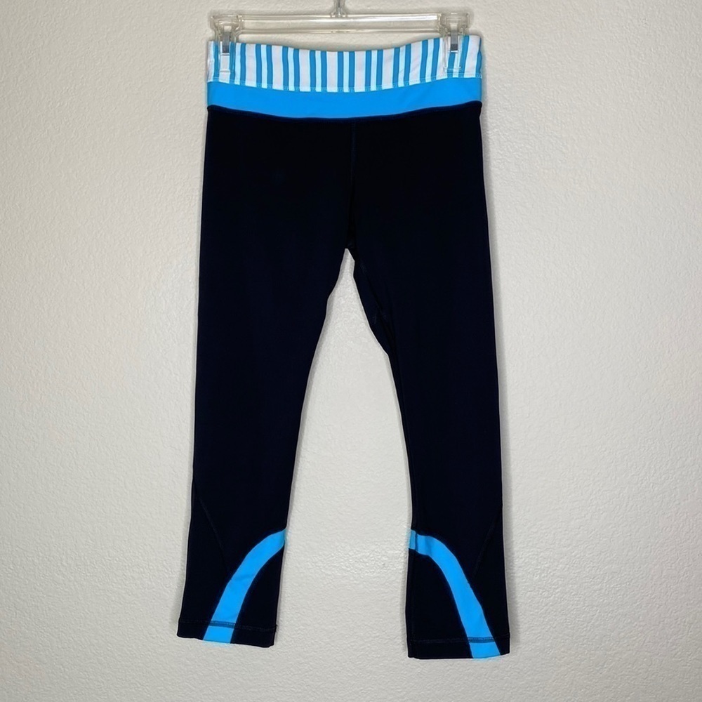 Lululemon leggings women’s 4 four crop blue white stripe black mesh back